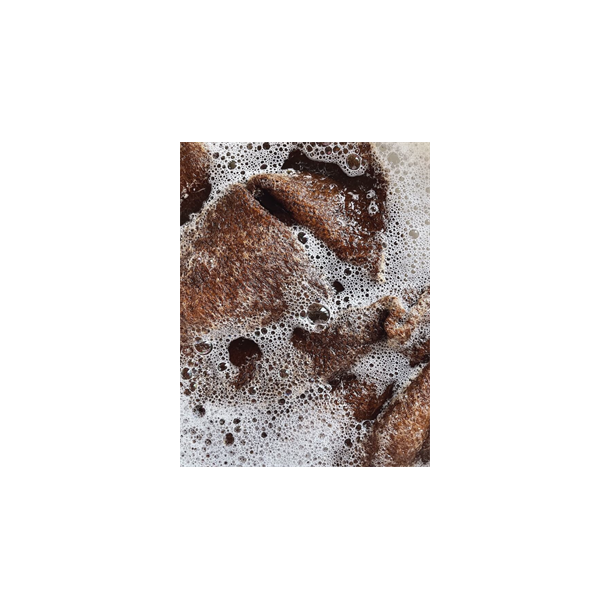 Get Your Knit Clean with Help from PetiteKnit - kologisk flytende spe